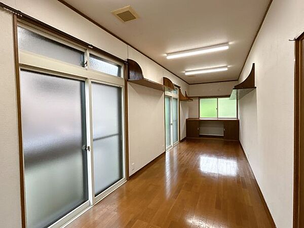 室内