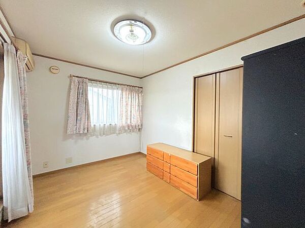 洋室を拡大表示