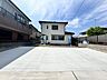 外観：【住宅ローン減税対象】価格には消費税、リフォーム費用を含みます。リフォーム中でもご案内可能。内覧希望の方はお電話ください。