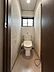 トイレ：トイレの写真です。新品交換いたします。