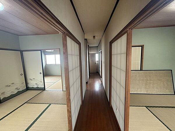 室内