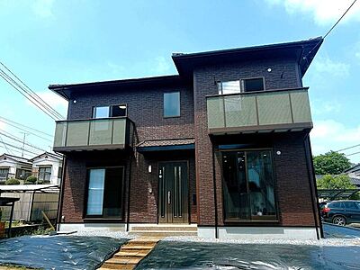 外観:価格には消費税、リフォーム費用を含みます。自社物件につき随時ご案内可能。内覧希望の方はお電話ください。 外観:価格には消費税、リフォーム費用を含みます。自社物件につき随時ご案内可能。内覧希望の方はお電話ください。