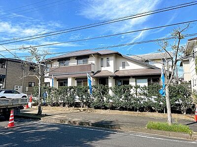 外観:価格には消費税、リフォーム費用を含みます。リフォーム中でもご案内可能。内覧希望の方はお電話ください。 外観:価格には消費税、リフォーム費用を含みます。リフォーム中でもご案内可能。内覧希望の方はお電話ください。