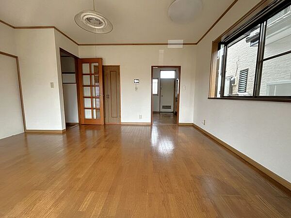 リビング/ダイニングを拡大表示
