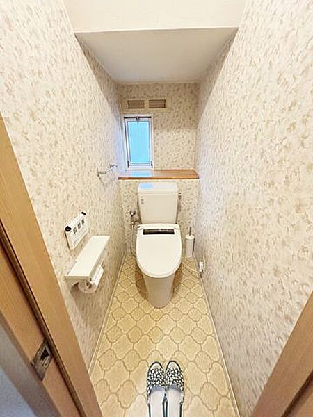 トイレを拡大表示