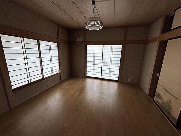 室内