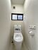 トイレ：【トイレ】LIXIL社製の新品のトイレに交換いたしました。毎日使う水回りが新品だと気持ちよく新生活を始められますね！