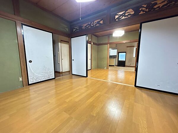 室内