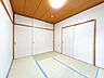洋室：【リフォーム済】南側和室です。クロスの張替え、畳の表替えをしました。