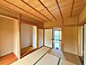 和室：和室です。一部屋和室があるのは落ち着きますね。