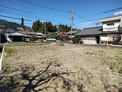 外観：【現地写真】南側から見た土地写真。随時ご案内可能。見学ご希望の方はお気軽にご連絡ください。