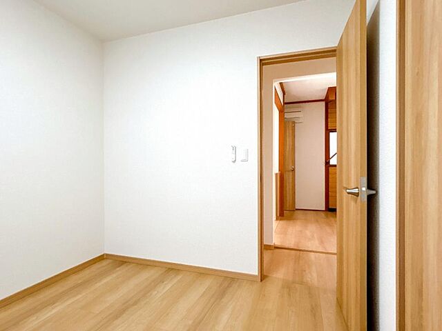 リビング/ダイニング 富山市婦中町島田149-3