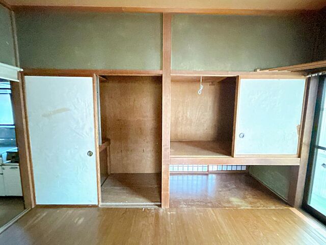 収納 富山市千原崎2丁目10-30