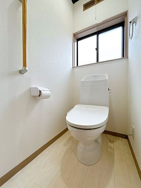 トイレを拡大表示