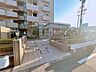 その他：【建物入口】建物の入り口もきれいに清掃されており、管理の行き届いているマンションです。