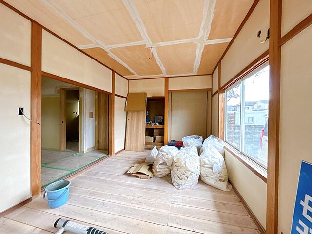 室内 出雲市平田町1816-45