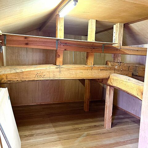 収納 出雲市鹿園寺町301-28