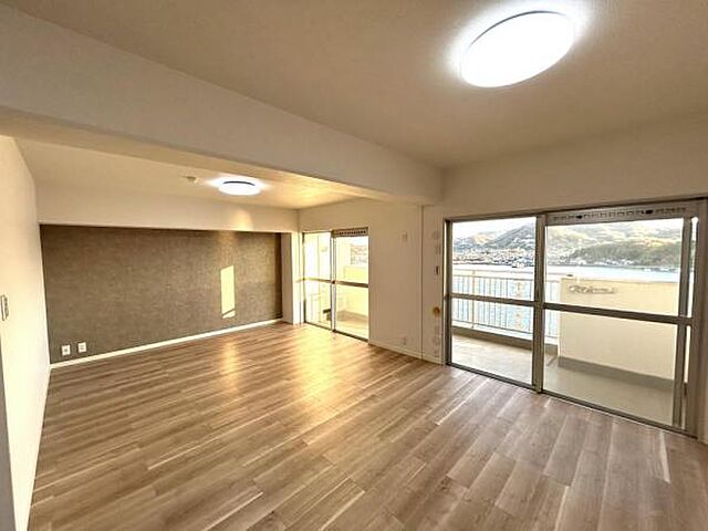 リビング/ダイニング 尾道市新浜1丁目6-11