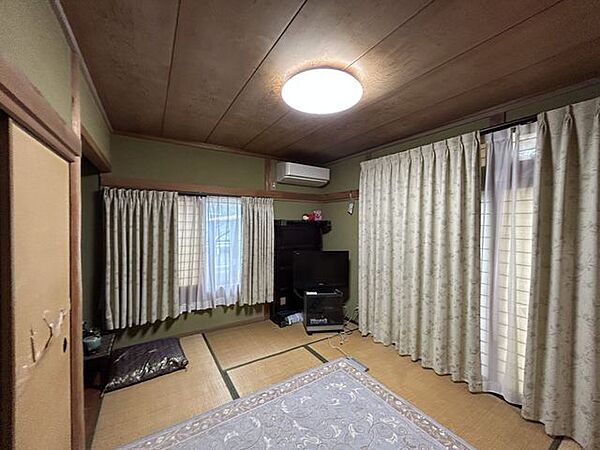 寝室