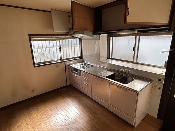 キッチンを拡大表示