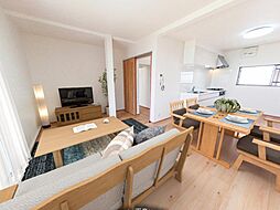 リビング/ダイニングの画像