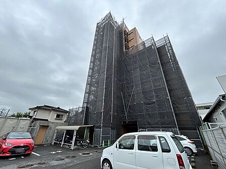 価格には消費税を含みます。自社物件につき随時ご案内可能。内覧希望の方はお電話ください。