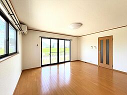 高松市飯田町　戸建て 2LDKのリビング/ダイニング