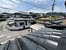 その他：「眺望」南側に道路や駐車場があり日差しを遮るものがありません。