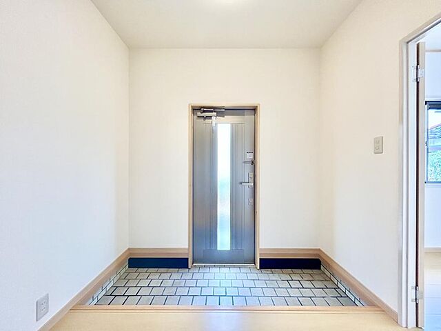 玄関 高知市若草町1-21-10