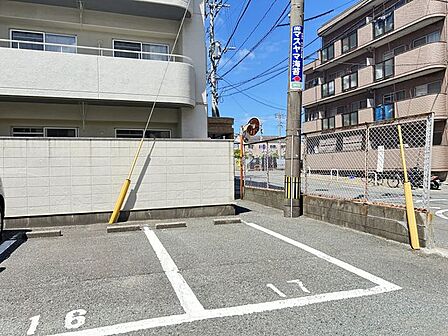 【駐車場】現在空き無し