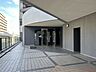 その他：マンション2階エントランスホール出入口