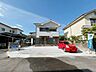 駐車場：【リフォーム済】駐車場月角度写真です。
