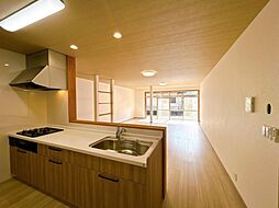 リビング/ダイニングの画像