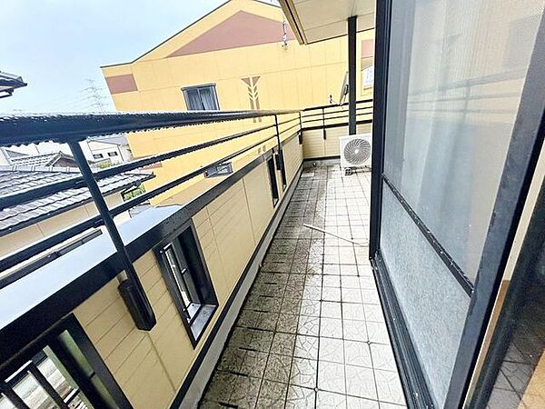 バルコニーを拡大表示