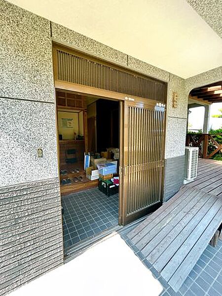 玄関