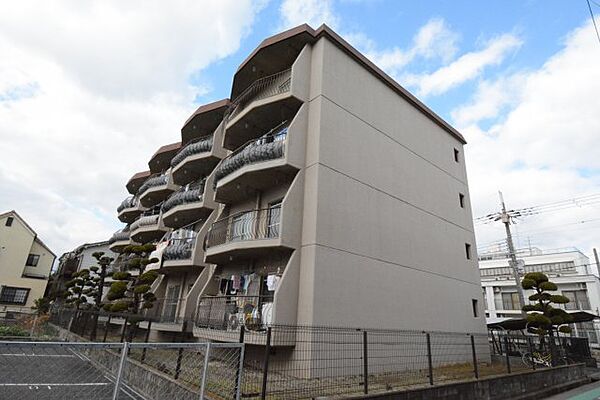 兵庫県西宮市若草町2丁目(賃貸マンション3LDK・5階・59.00㎡)の写真 その1