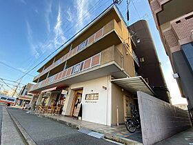 兵庫県西宮市南越木岩町（賃貸マンション1R・3階・44.82㎡） その1