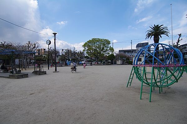 画像16:【公園】西難波公園まで358ｍ