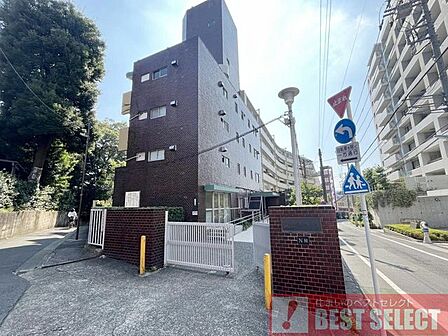 丸ノ内方南線「中野富士見町」駅徒歩5分の便利な立地!