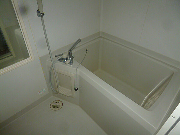 画像6:清潔感のある浴室です