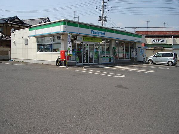 画像17:ファミリーマート千代田稲吉店まで473m