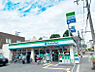 周辺：ファミリーマート中加賀屋二丁目店：徒歩4分（250ｍ）