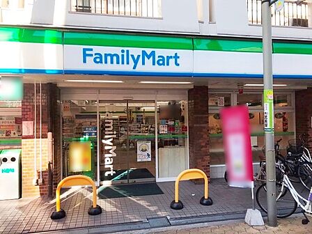 ファミリーマート住吉苅田五丁目店:徒歩3分(230m)