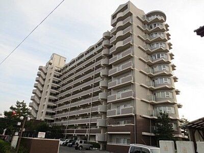 外観:岡崎市天白町の中古マンションです!徒歩圏内にスーパー、ドラッグストア、コンビニなどあり住環境が充実しています! 外観:岡崎市天白町の中古マンションです!徒歩圏内にスーパー、ドラッグストア、コンビニなどあり住環境が充実しています!