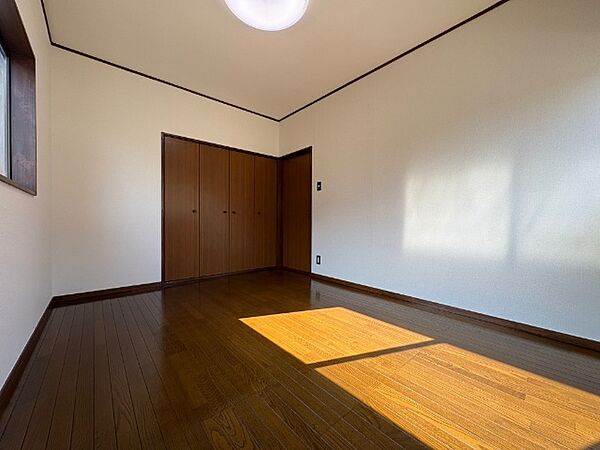 detached 埼玉県比企郡嵐山町大字千手堂

地図を見る