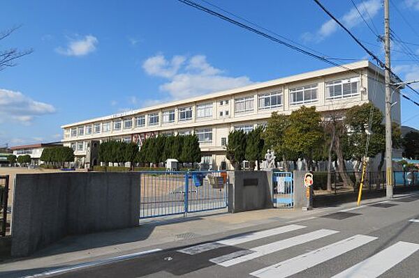 画像22:【小学校】姫路市立広畑第二小学校まで537ｍ