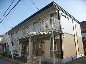 サンシティ藤  ｜ 兵庫県姫路市野里（賃貸アパート1DK・2階・27.08㎡） その1