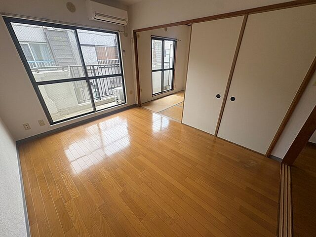 寝室