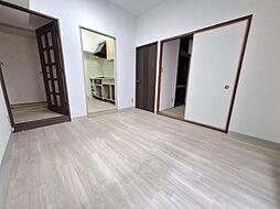 グリーンパーク北千住3-2番館 101 1階2DKのリビング/ダイニング