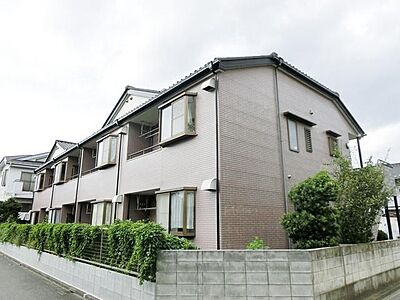 外観：★南向き日当たり良好・閑静な住宅街で落ち着いた環境です★